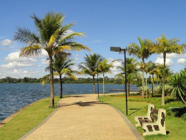 Отель Flat Saint Moritz - Centro De Brasilia A319 Экстерьер фото